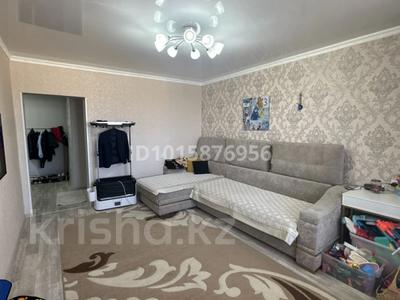 3-бөлмелі пәтер · 72.6 м², Богембайулы 23Д, бағасы: 230 000 ₸ в Семее