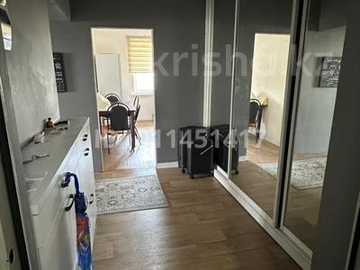 3-бөлмелі пәтер · 64 м² · 4/13 қабат, Б. Момышулы 13 — Алматы Арена, бағасы: 350 000 〒 в Алатауский р-н