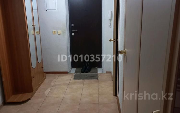 1-комнатная квартира · 36 м² · 5/14 этаж, Назарбаева за 110 000 ₸ в Уральске — фото 2