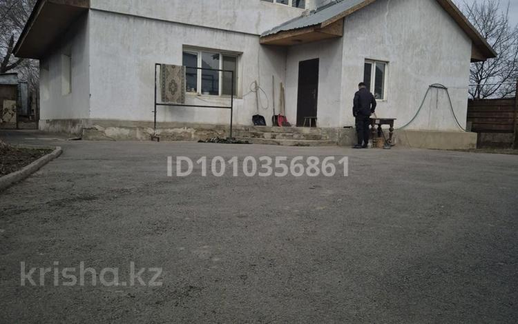 Часть дома · 5 комнат · 180 м² · 5 сот., мкр Кемел (Первомайское), Юности 34 — Дыбенко за 45 млн ₸ в Алматы, Жетысуский р-н — фото 2