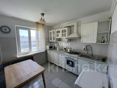 4-бөлмелі пәтер · 90 м² · 2/5 қабат, 4 мкр 17, бағасы: 27 млн ₸ в Атырау, мкр Авангард-4