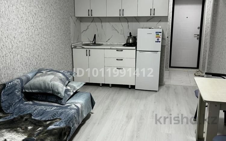 1-бөлмелі пәтер · 22 м² · 2/4 қабат, мкр №10 — Жандосова берегового, бағасы: 200 000 ₸ в Алматы, Ауэзовский р-н — фото 2