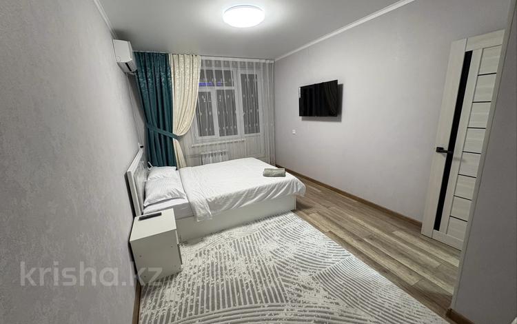 1-бөлмелі пәтер · 40 м² · 2/5 қабат, Желтоксан 20, бағасы: 10 000 ₸ в Шымкенте, Аль-Фарабийский р-н — фото 6