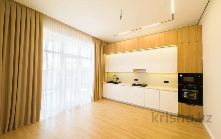 Отдельный дом · 5 комнат · 190 м² · 7 сот., мкр Акжар, Молдагалиева 44 — Абая - станция метро Калкаман - Almaty International School - школа 206 - НИШ - школа 186 за 112 млн ₸ в Алматы, Наурызбайский р-н — фото 8