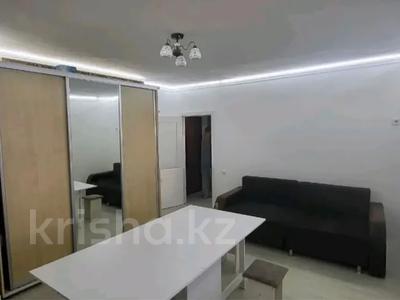 2-бөлмелі пәтер, 50 м² ай сайын, Байтурсынова 31, бағасы: 180 000 〒 в Астане, Алматы р-н