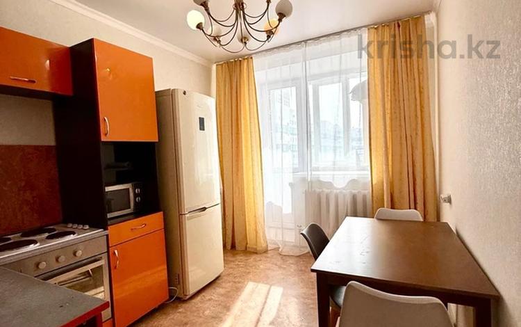 1-комнатная квартира · 38 м² · 6/9 этаж, Акмешит 11 за 200 000 ₸ в Астане, Есильский р-н — фото 2