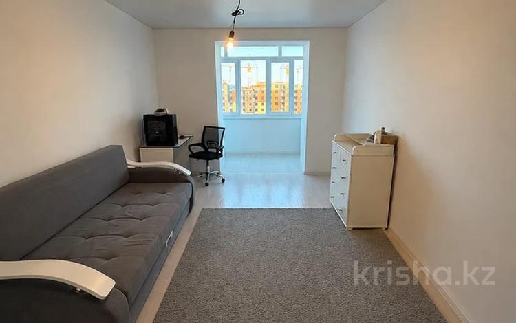 2-комнатная квартира · 85 м² · 8/9 этаж, Самал за 30.5 млн ₸ в Уральске — фото 2