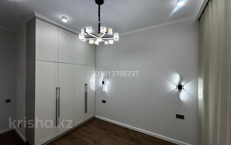 2-бөлмелі пәтер · 40.5 м² · 6/12 қабат, Казыбек би 41, бағасы: 28.5 млн ₸ в Астане, Нура р-н — фото 2