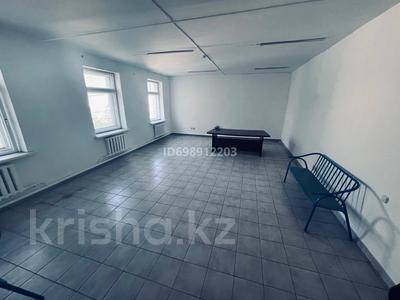 Свободное назначение, офисы, склады, кабинеты и рабочие места · 400 м² за 600 000 〒 в Уральске