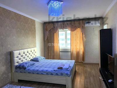 1-комнатная квартира · 55 м² · 3/17 этаж, мкр Мамыр-1 29 — Шаляпина Момышулы за 15 000 〒 в Алматы, Ауэзовский р-н