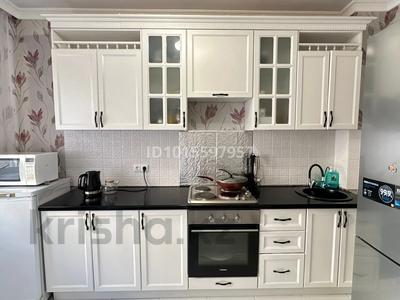 2-комнатная квартира · 60 м² · 6/8 этаж, Алихана Бокейханова 17/1 — Бухар жырау за 18 000 ₸ в Астане, Есильский р-н