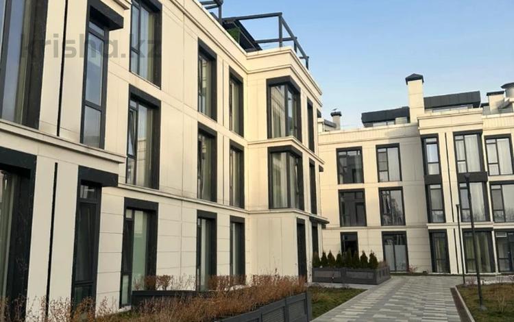 3-комнатная квартира · 145 м² · 3/3 этаж, Мади за 178 млн ₸ в Алматы, Бостандыкский р-н — фото 25