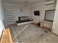 1-комнатная квартира · 42 м² · 5/10 этаж, 12-й мкр 35 за 110 000 ₸ в Актау — фото 2