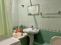 3-бөлмелі пәтер · 48 м² · 5/5 қабат, мкр 5 — Остановка детские товары, бағасы: 13 млн ₸ в Актобе — фото 14