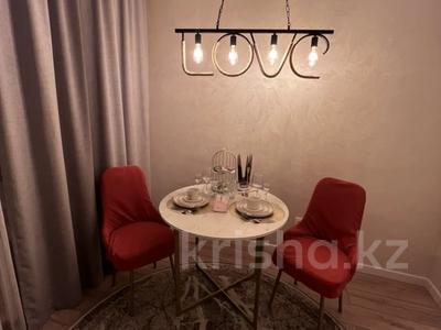 1-комнатная квартира · 46 м² · 1/5 этаж, Болашак 6мкр квартира ЕВРОЛЮКС, ВСЕ УСЛОВИЯ, KASPI-RED, горячая вода, кондиционер. — Рядом магазин Асыл қазына за 25 000 ₸ в Талдыкоргане, мкр Болашак