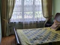 3-комнатная квартира, 67 м², 3/4 этаж помесячно, Шашкина — Аль фараби за 380 000 〒 в Алматы, Медеуский р-н