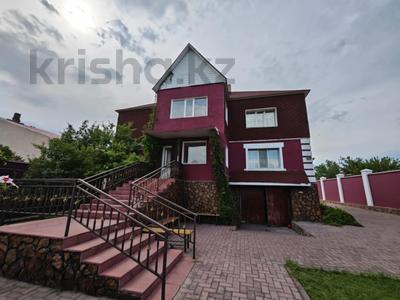 Отдельный дом · 10 комнат · 387 м² · 10 сот., . Бостандык 52 за 65 млн 〒 в Семее