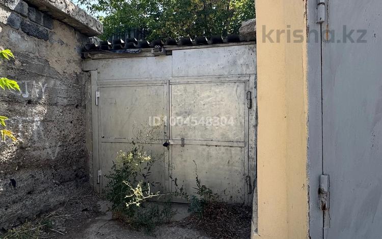 Гараж · 12 м² · Аубакирова — В районе поликлиники Каратал за 1.2 млн ₸ в Жезказгане — фото 2
