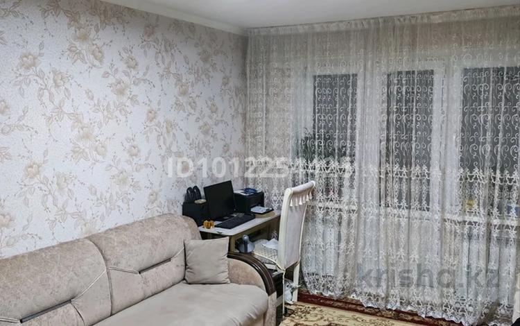 2-комнатная квартира · 45 м² · 4/5 этаж, Мкр. Жайлау 4 за 14.3 млн ₸ в Таразе — фото 2