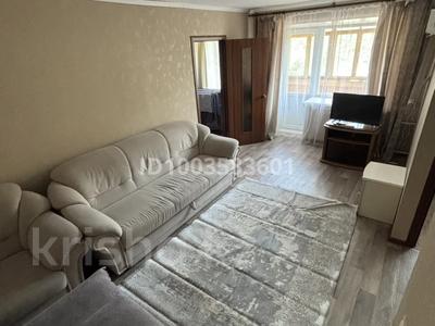 2-комнатная квартира · 60 м² · 2/5 этаж, Протозанова 59 за 15 000 ₸ в Усть-Каменогорске