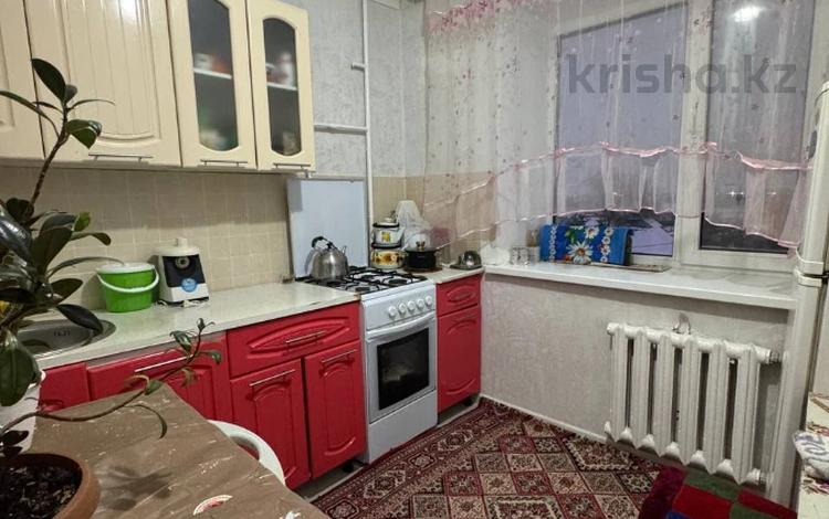 1-комнатная квартира · 35 м² · 3/5 этаж, шевченко 31а за 8 млн ₸ в Актобе, мкр Гормолзавод — фото 7