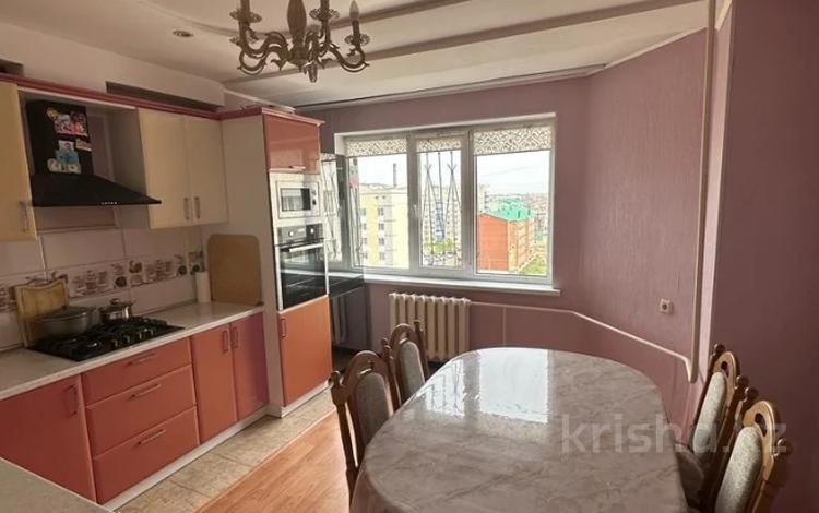 3-бөлмелі пәтер · 80 м² · 9/10 қабат, мкр Жана Орда 1, бағасы: 200 000 ₸ в Уральске — фото 3