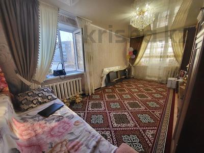 2-комнатная квартира, 42.7 м², 2/5 этаж, пр. Республики за 8 млн 〒 в Темиртау