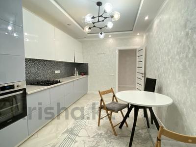 2-комнатная квартира · 95 м² · 8/10 этаж, Ярославская 2/3 за 35 млн 〒 в Уральске