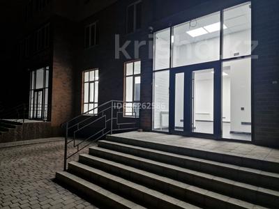 Офисы, магазины и бутики, общепит, салоны красоты, медцентры и аптеки, образование, развлечения, конференц-залы, кабинеты и рабочие места, студии · 55 м² за 500 000 ₸ в Караганде, Казыбек би р-н