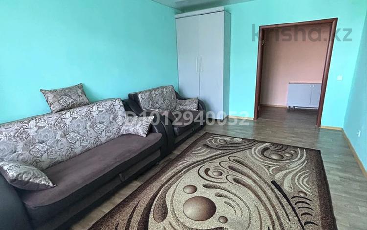 1-бөлмелі пәтер · 45 м² · 9/9 қабат, Бобровка, Карменова — Возле китайки, бағасы: 130 000 ₸ в Семее — фото 2