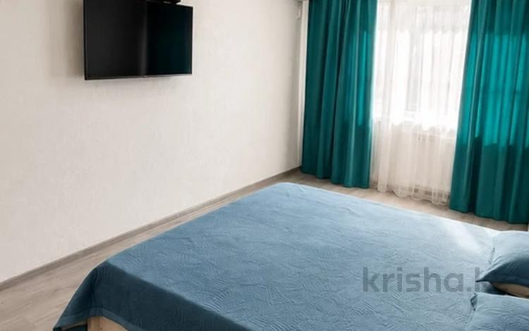 1-комнатная квартира · 30 м² · 3/5 этаж, Потанина за 10 000 ₸ в Усть-Каменогорске — фото 22