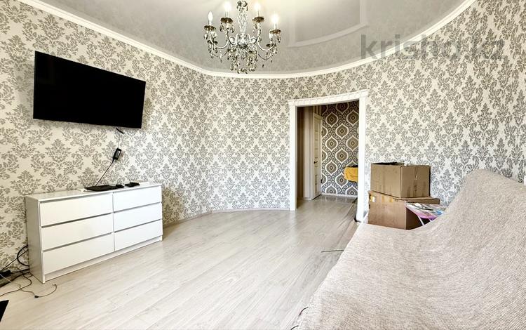2-комнатная квартира · 68.4 м² · 8/9 этаж, Алихана Бокейханова 17 за 35.5 млн ₸ в Астане, Есильский р-н — фото 2
