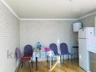 Отдельный дом · 8 комнат · 200 м² · 5 сот., Кердери за 45 млн 〒 в Уральске