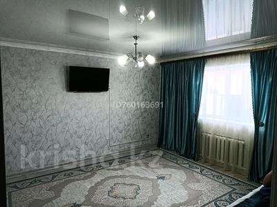 Отдельный дом · 3 комнаты · 100 м² · 6 сот., Буровик за 20 млн ₸ в Актобе, мкр Акжар