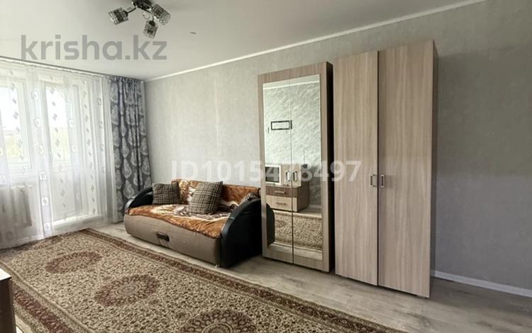 2-комнатная квартира · 54 м² · 3/10 этаж, 7-й микрорайон 16 за 180 000 ₸ в Костанае — фото 2