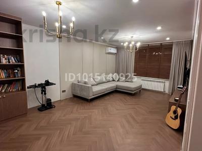 3-комнатная квартира · 110 м² · 7/8 этаж, Жандосова 94а, блок 40 — Утепова за 87 млн ₸ в Алматы, Бостандыкский р-н