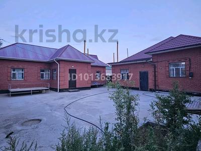 Жеке үй · 5 бөлме · 160 м² · 7 жүзд., Кыдырова 15, бағасы: 40 млн ₸ в 
