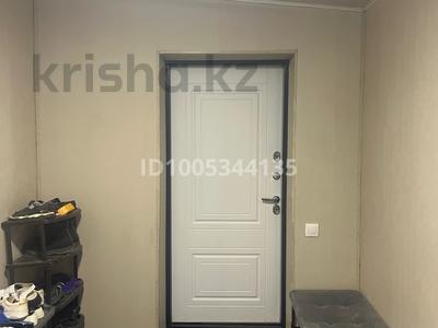 Отдельный дом · 5 комнат · 300 м² · 10 сот., Майкутова 27 за 65 млн 〒 в Астане, Сарыарка р-н