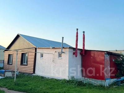 Жеке үй · 4 бөлме · 90.7 м² · 16 жүзд., 14-й микрорайон 79 — -, бағасы: 30 млн ₸ в Лисаковске