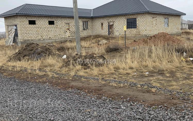 Жеке үй · 6 бөлме · 250 м² · 10 жүзд., Акжар плюс 379 — Акжар плюс 379, бағасы: 21 млн ₸ в Актобе, мкр Акжар — фото 2