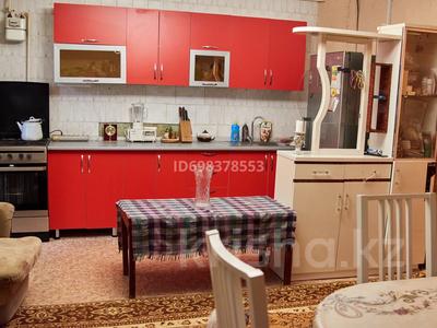 2-бөлмелі пәтер · 49 м² · 1/3 қабат, Мусрепова 6/3 — 38 школы, бағасы: 26 млн ₸ в Астане, Алматы р-н