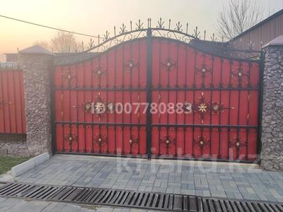 Отдельный дом · 5 комнат · 54 м² · 18 сот., Жаналык 23 — Находится в центре посёлка за 32 млн ₸ в Караой