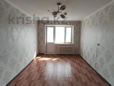 1-бөлмелі пәтер · 32 м² · 4/5 қабат, Строителей 22, бағасы: 6 млн ₸ в Аксу