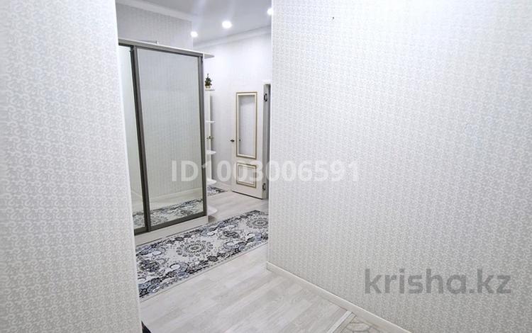 2-комнатная квартира · 75 м² · 13/17 этаж, Кунаева 91 за 37 млн ₸ в Шымкенте, Аль-Фарабийский р-н — фото 2