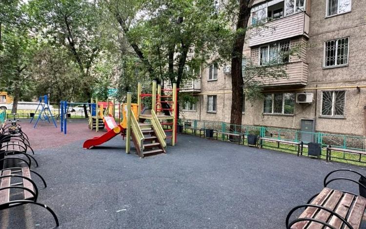 2-комнатная квартира · 42 м² · 1/4 этаж, мкр №3 63а — ЛУЧШЕЕ ПРЕДЛОЖЕНИЕ!!! Помощь с ИПОТЕКОЙ! за 25 млн ₸ в Алматы, Ауэзовский р-н — фото 2