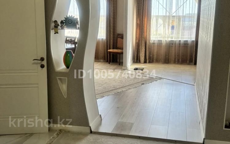 4-комнатная квартира · 140.1 м² · 5/5 этаж, мкр Новый Город, Ерубаева 51/1 за 65 млн ₸ в Караганде, Казыбек би р-н — фото 2