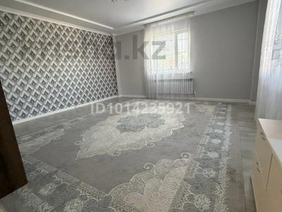 Отдельный дом · 6 комнат · 320 м² · 12 сот., Коммунальник-1 100 за 47 млн ₸ в Актобе, жилой массив Заречный-2