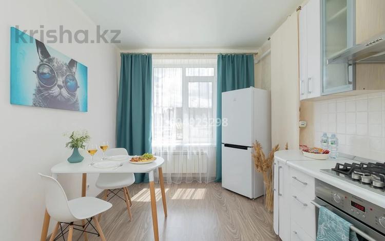 2-комнатная квартира · 75 м² · 4 этаж, Шакарима за 18 000 ₸ в Семее — фото 2