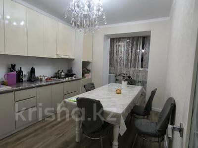 2-комнатная квартира · 60.4 м² · 5/5 этаж, айтеке БИ за 18.5 млн ₸ в Актобе, мкр. Курмыш