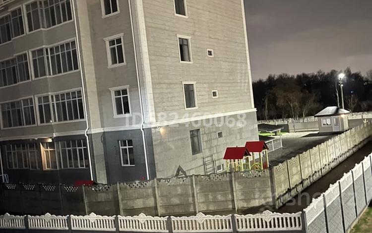2-комнатная квартира · 71.1 м² · 2/9 этаж, Сатпаева за 150 000 ₸ в Таразе — фото 2
